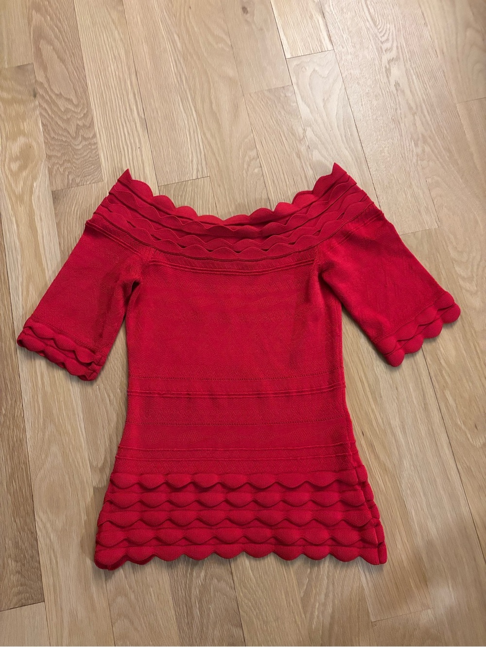 Yigal Azrouel Red Off-Shoulder Scallop Knit Top